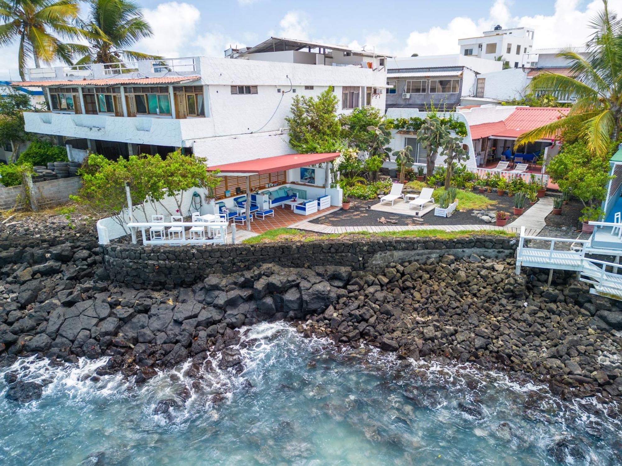 Hotel Cucuve Puerto Ayora  Exteriör bild