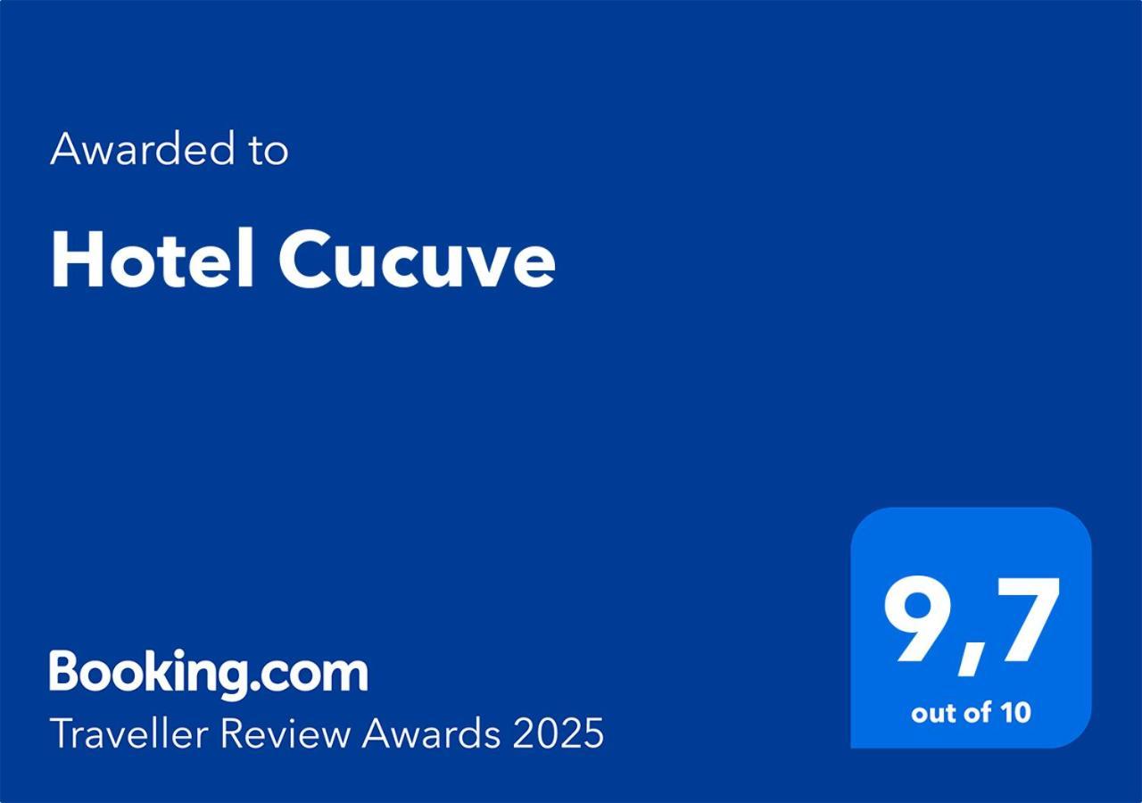 Hotel Cucuve Puerto Ayora  Exteriör bild